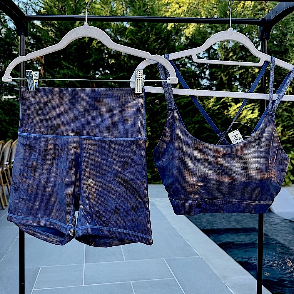 Aerie OFFLINE Real Good Shiny Tie-Dye Sports Bra & Bike Shorts Set – Size M –NWT